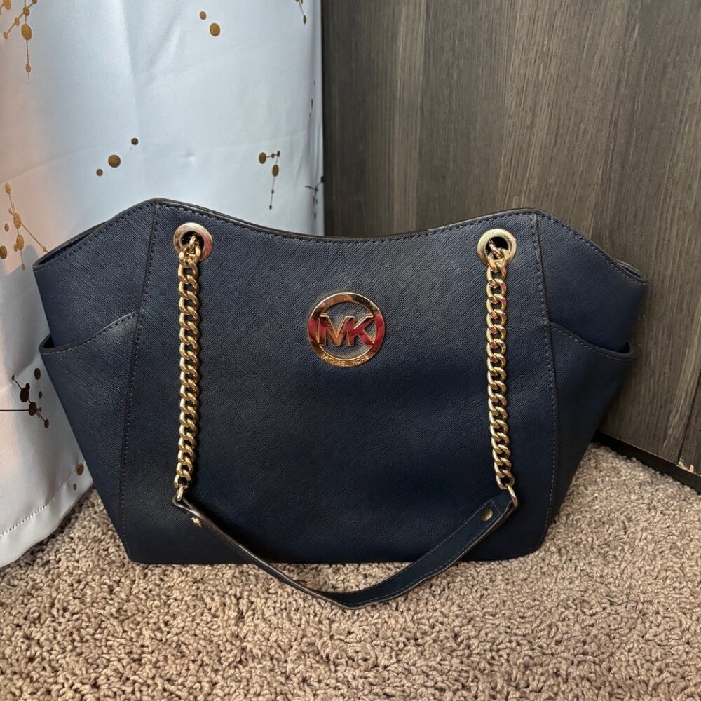 Michael Kors Purse – Navy Blue – Used